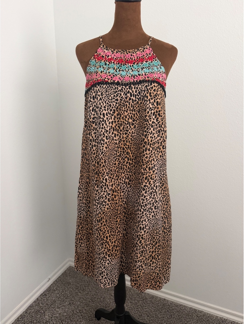 Savanna Jane Sleeveless Embroidered Neck Animal Print Boho Mini Dress Size S